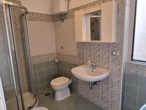 Via Benedetto Bompiani, 34 - Roma