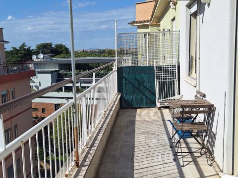 Via Benedetto Bompiani, 34 - Roma