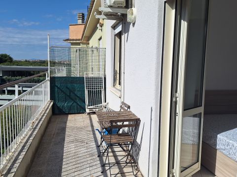 Via Benedetto Bompiani, 34 - Roma