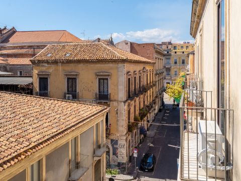 Via Vittorio Emanuele II, 108 - Catania