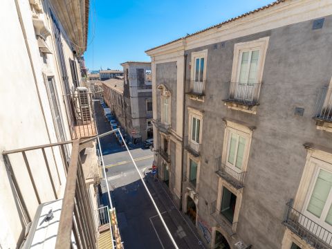 Via Vittorio Emanuele II, 108 - Catania