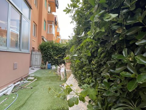 Via Brigata Garibaldi, 12 - Livorno
