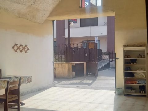 Via Cangiani, 38 - Boscoreale