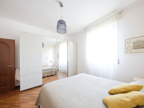 Via Nicolò Copernico, 15 - Genova