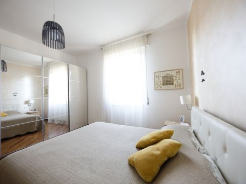 Via Nicolò Copernico, 15 - Genova