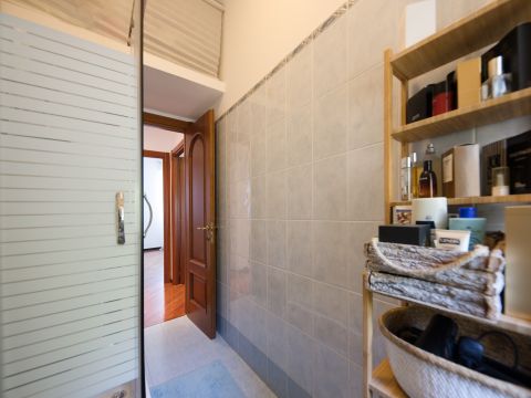 Via Nicolò Copernico, 15 - Genova