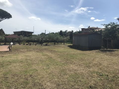 Via Borgomanero, 36 - Roma