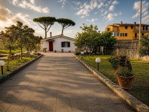 Via Borgomanero, 36 - Roma