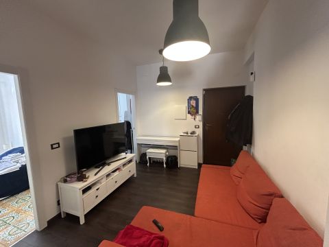 Via Laura Mantegazza, 35 - Roma