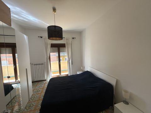 Via Laura Mantegazza, 35 - Roma