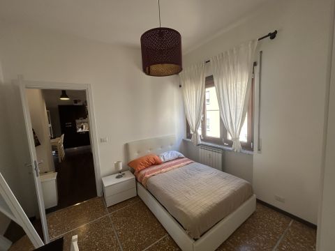 Via Laura Mantegazza, 35 - Roma