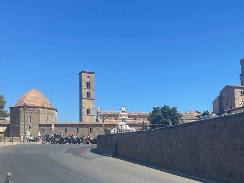 Via dei Sarti - Volterra