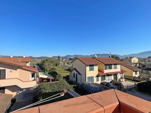 Via Filippo Turati Arena Metato - San Giuliano Terme