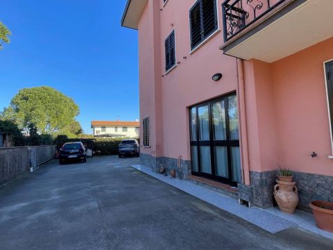 Via Filippo Turati Arena Metato - San Giuliano Terme