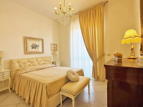 Via Sant'Ambrogio, 34 - Viareggio