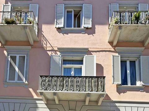 Via Sant'Ambrogio, 34 - Viareggio