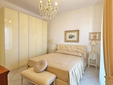 Via Sant'Ambrogio, 34 - Viareggio