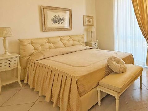 Via Sant'Ambrogio, 34 - Viareggio