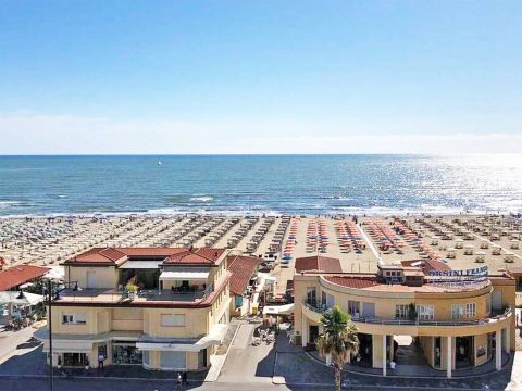 Via Sant'Ambrogio, 34 - Viareggio