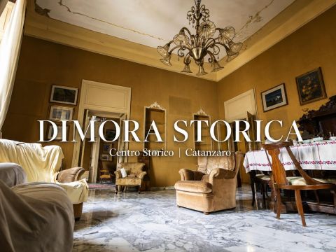 Discesa Cavour, 2 - Catanzaro