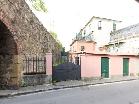 Via Barabini di Teglia, 2 - Genova