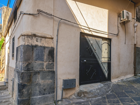 Via Sacchero, 16 - Catania