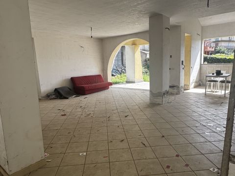 Via dei Costaroni, 87 - Riano