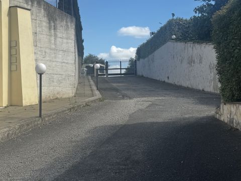 Via dei Costaroni, 87 - Riano