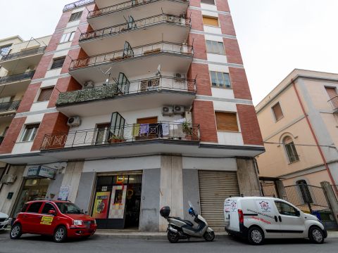 Via Francesco Cilea, 38 - Catanzaro