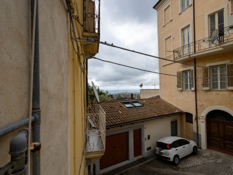 Largo Giuseppe Ferragina, 4 - Catanzaro