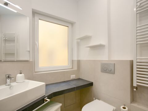 Largo Antonio Beltramelli, 36 - Roma