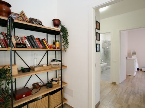Via Ildebrando della Giovanna, 81 - Roma