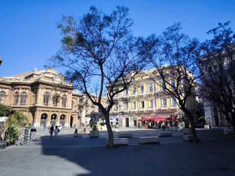 Via Teatro Massimo, 58 - Catania