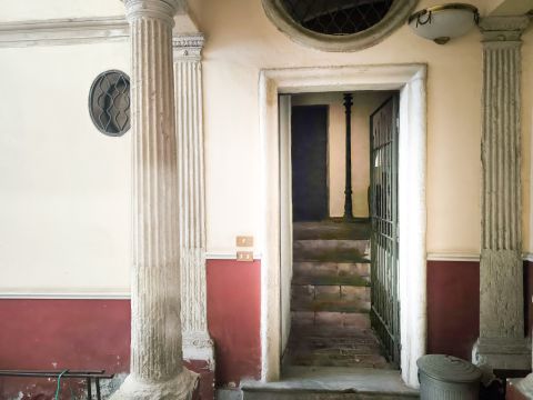 Via Teatro Massimo, 58 - Catania