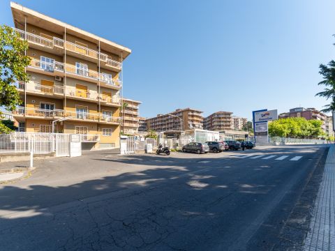 Via Carnazza, 75 - Tremestieri Etneo