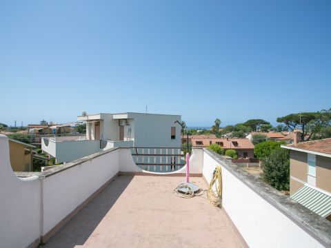 Via dei Licheni, 14 - Anzio