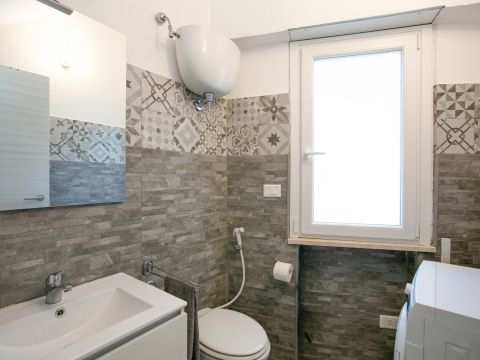 Via dei Licheni, 14 - Anzio