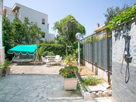 Via dei Licheni, 14 - Anzio