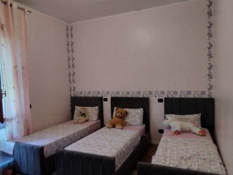 Via Pezzi, 25 - Capriate San Gervasio