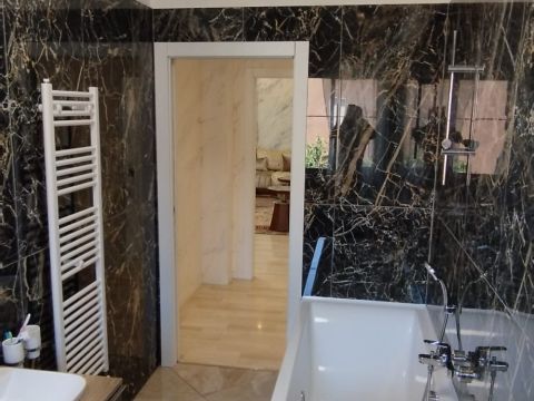 Via Pezzi, 25 - Capriate San Gervasio