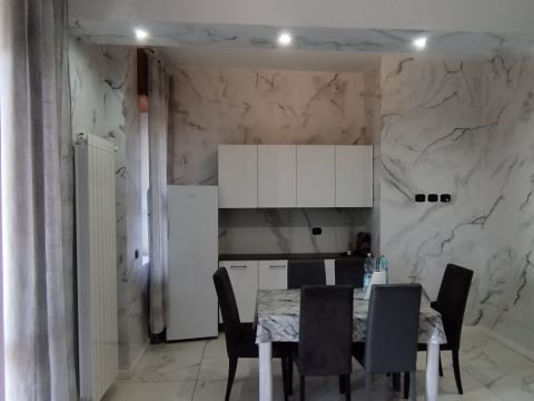 Via Pezzi, 25 - Capriate San Gervasio