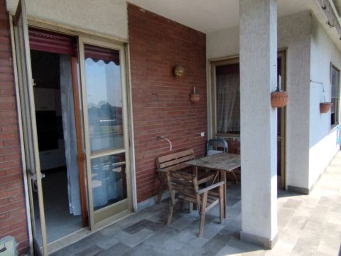 Via Pezzi, 25 - Capriate San Gervasio