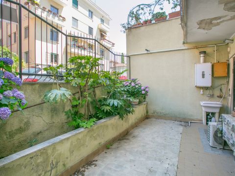 Via Pietro D'Assisi, 5 - Roma