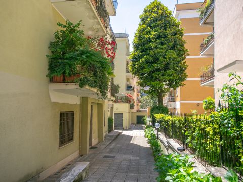 Via Pietro D'Assisi, 5 - Roma