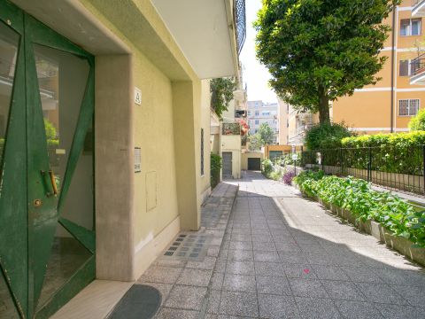 Via Pietro D'Assisi, 5 - Roma
