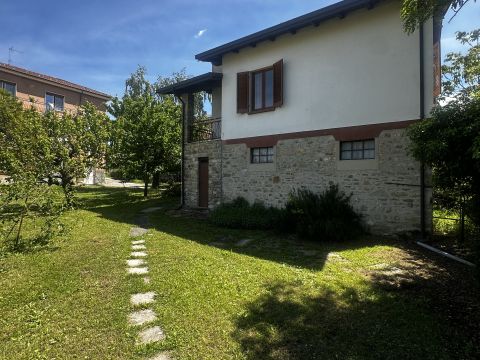 Via Alcide de Gasperi, 14 - Varzi