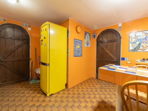 Viale Grigna, 28 - Camparada