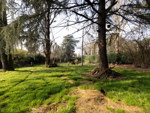 Viale Grigna, 28 - Camparada