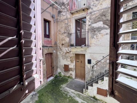 Via San Cataldo, 60 - Sciacca