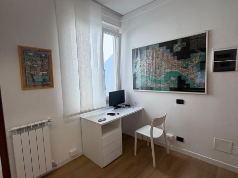 Via Trieste, 12 - Padova